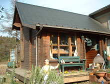 ���O�n�E�X���̂��X�̊O�ςł��B